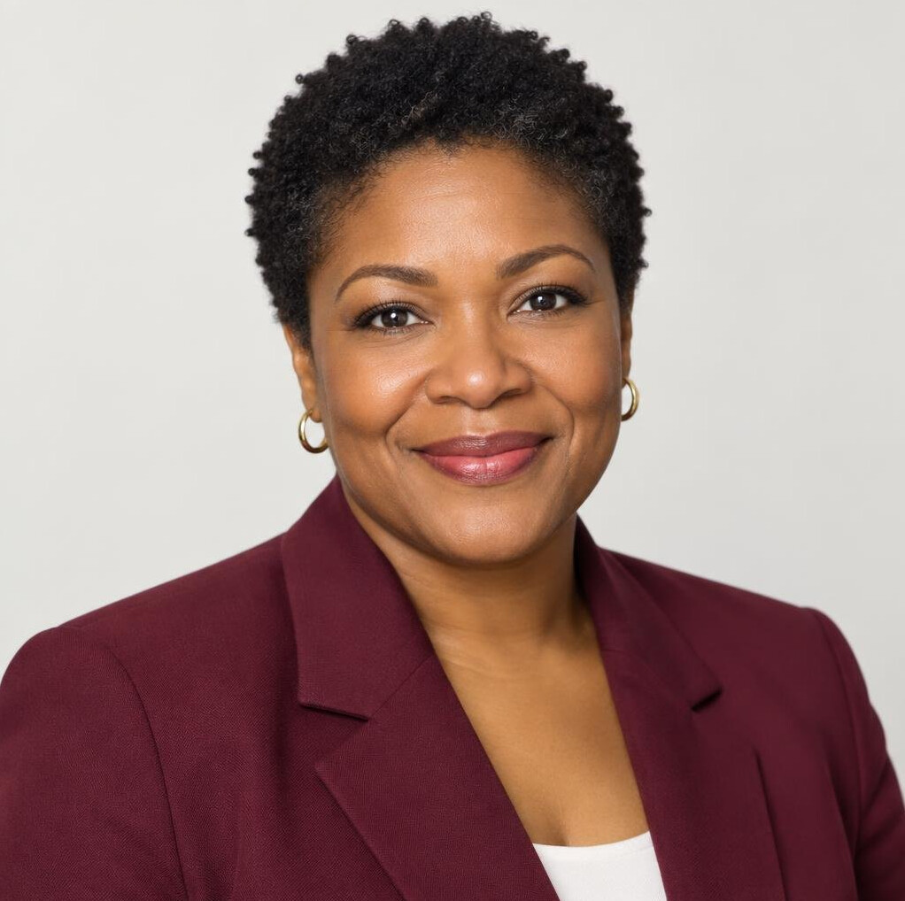 Portrait of a female faculty member in a blazer